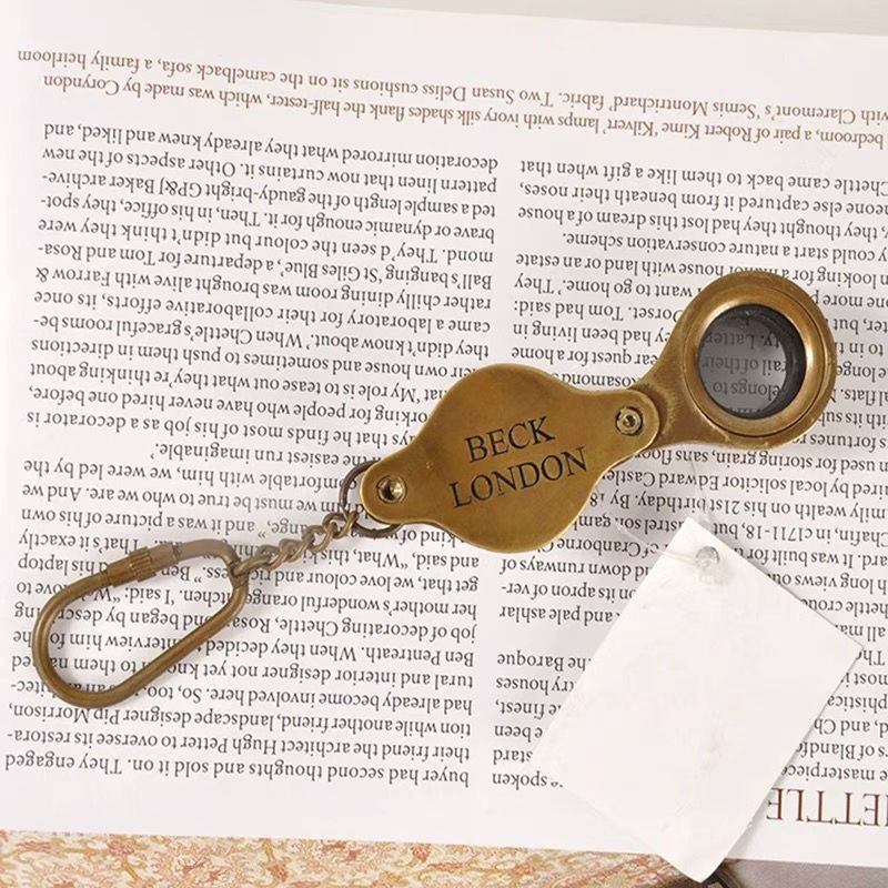 Light Luxury Brass Folding Magnifying Glass 14cm Portable Keychain Reading Lens