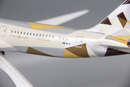 32CM 1:200 Risesoon Etihad Boeing 787-9 Passenger Airplane ABS Plastic Model
