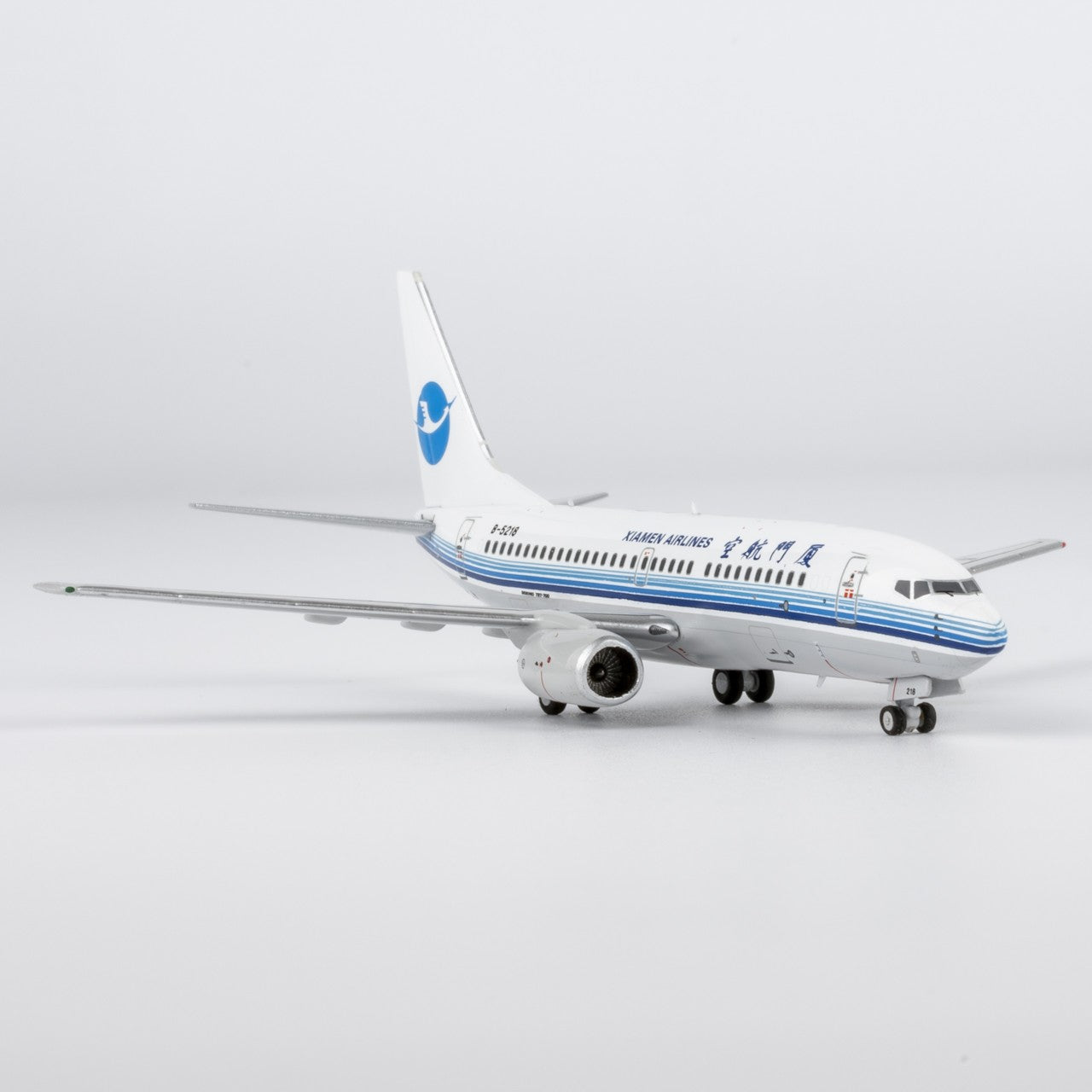 1:400 NGmodels XiamenAir B737-700 B-5218 Passenger Airplane Diecast Plane Model
