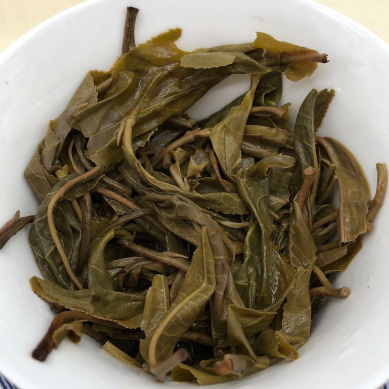 Yunnan Raw Pu-erh Tea Iceland Bingdao Collection Puerh Raw Tea Cake Pu'er 357g