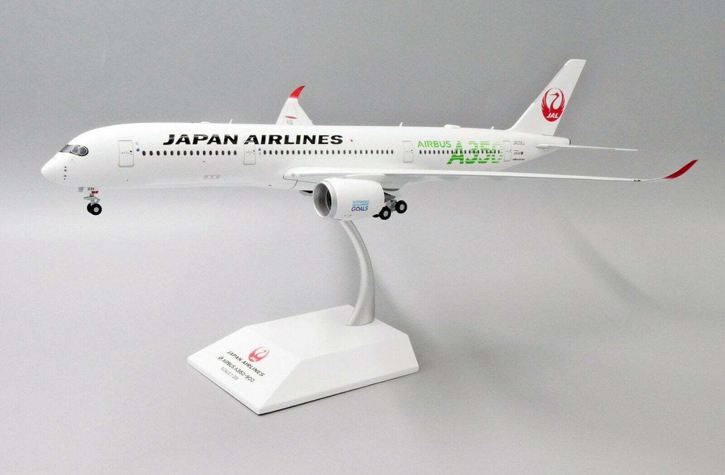 1:200 JC Wings Japan Airlines AIRBUS A350-900 Airplane Diecast Aircraft Model
