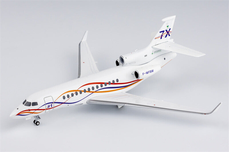 NG Model DASSAULT AVIATION For Falcon 7X F-WFBW 1:200 Aircraft Pre-built Model