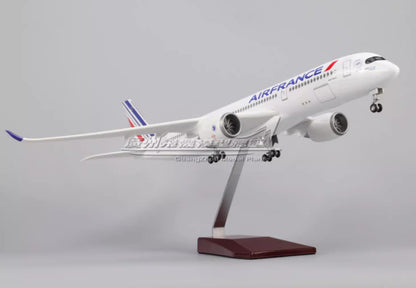 47CM 1:140 AIR FRANCE AIRBUS A350 Airplane Landing Gear Resin Aircraft Model