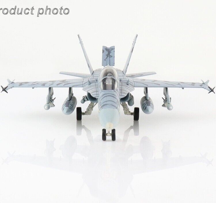 1:72 HM F/A-18D ATARS 164886, "Bengals", MCAS Iwakuni 2009 Fighter Diecast Model