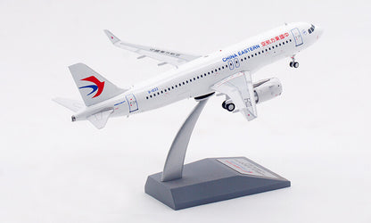 1:200 Aviation China Eastern Airlines Airbus A320NEO Diecast Aircraft Model