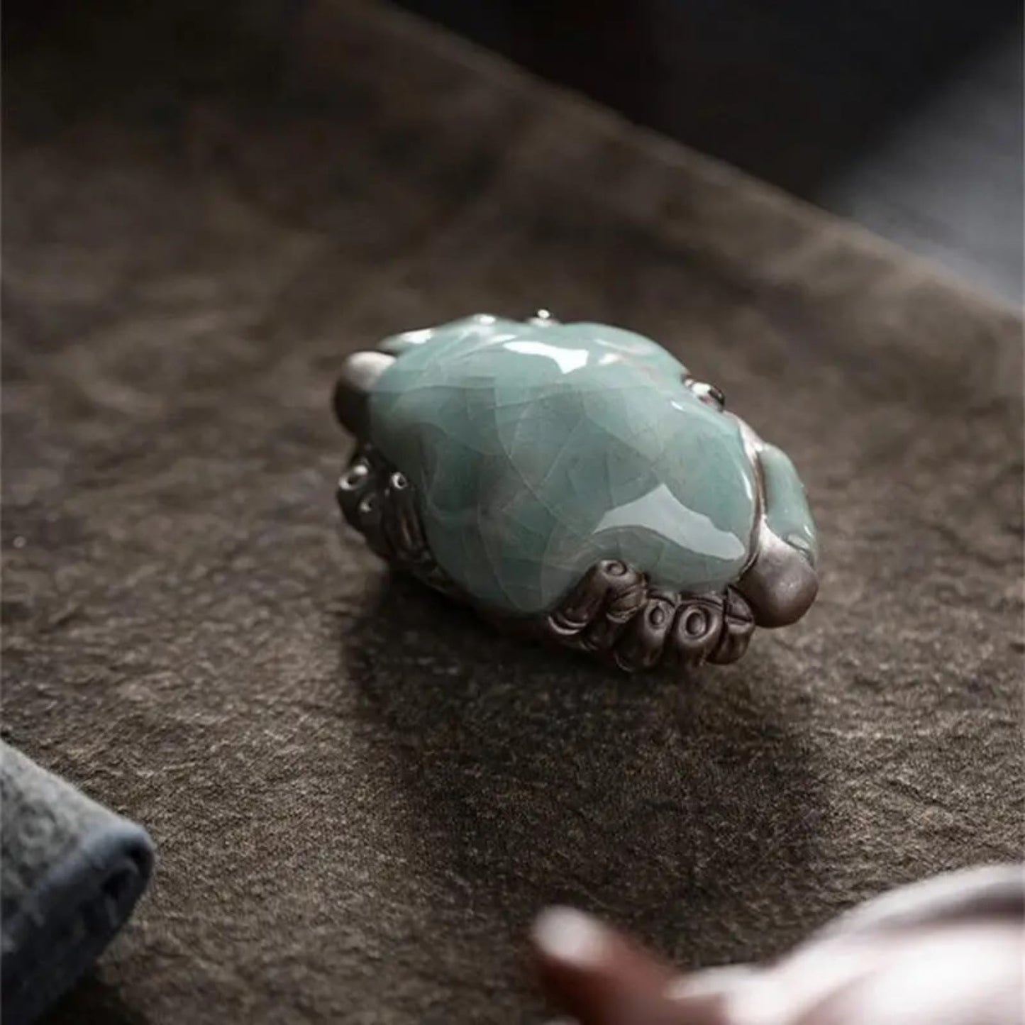 Ge Kiln Cracked Glaze Crab Tea Play 6.5cm 2.6in Kongfu Tea Pet Decoration TeaSet