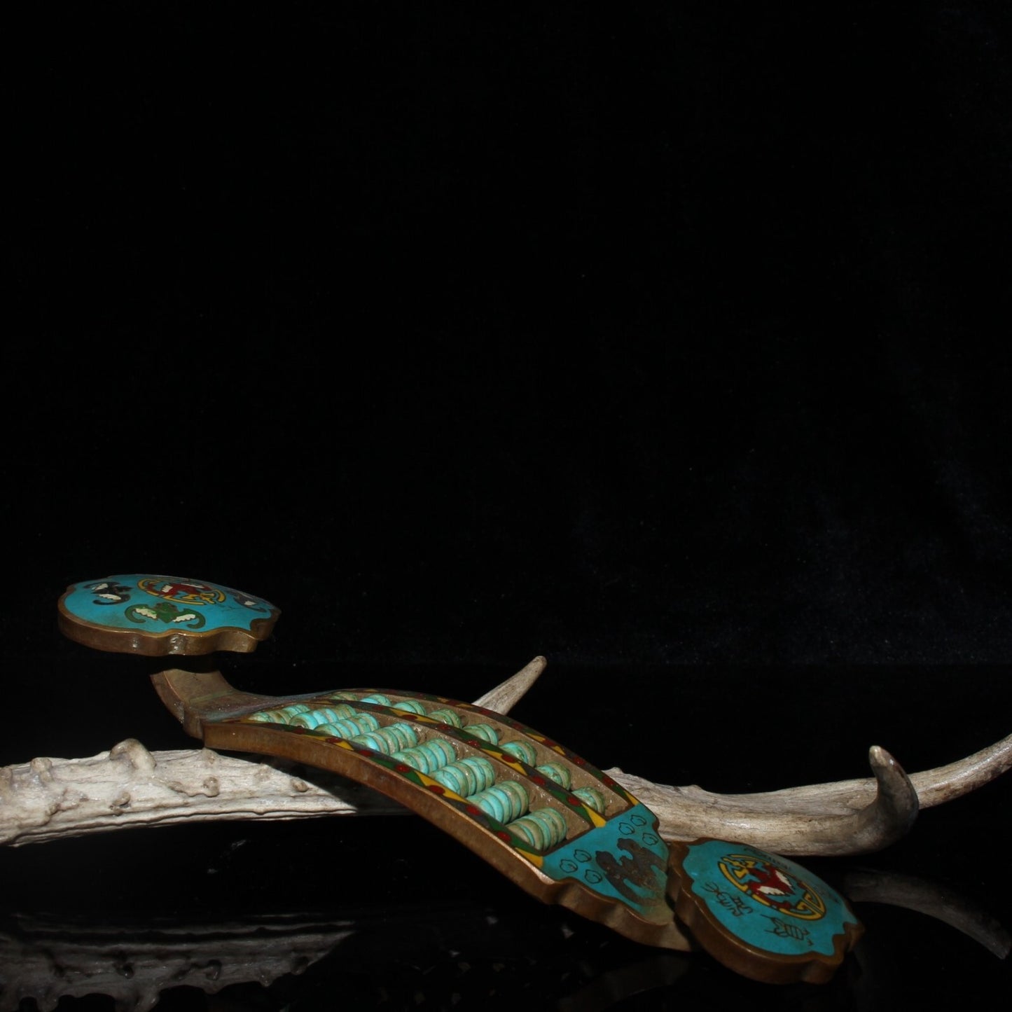 Pure Copper Cloisonn É Wire Cutting with Green Pine Nut Abacus