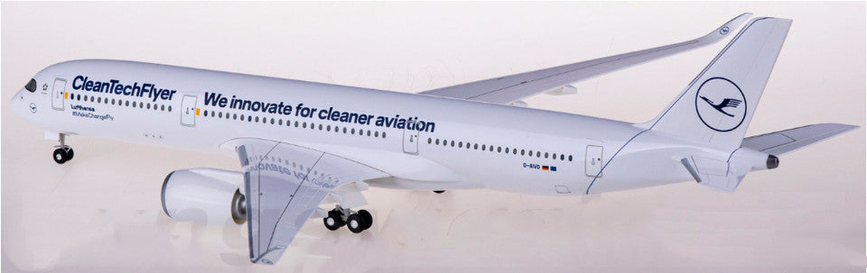 1:200 33CM Hogan Lufthansa AIRBUS A350-900 Passenger Aircraft ABS Plastic Model