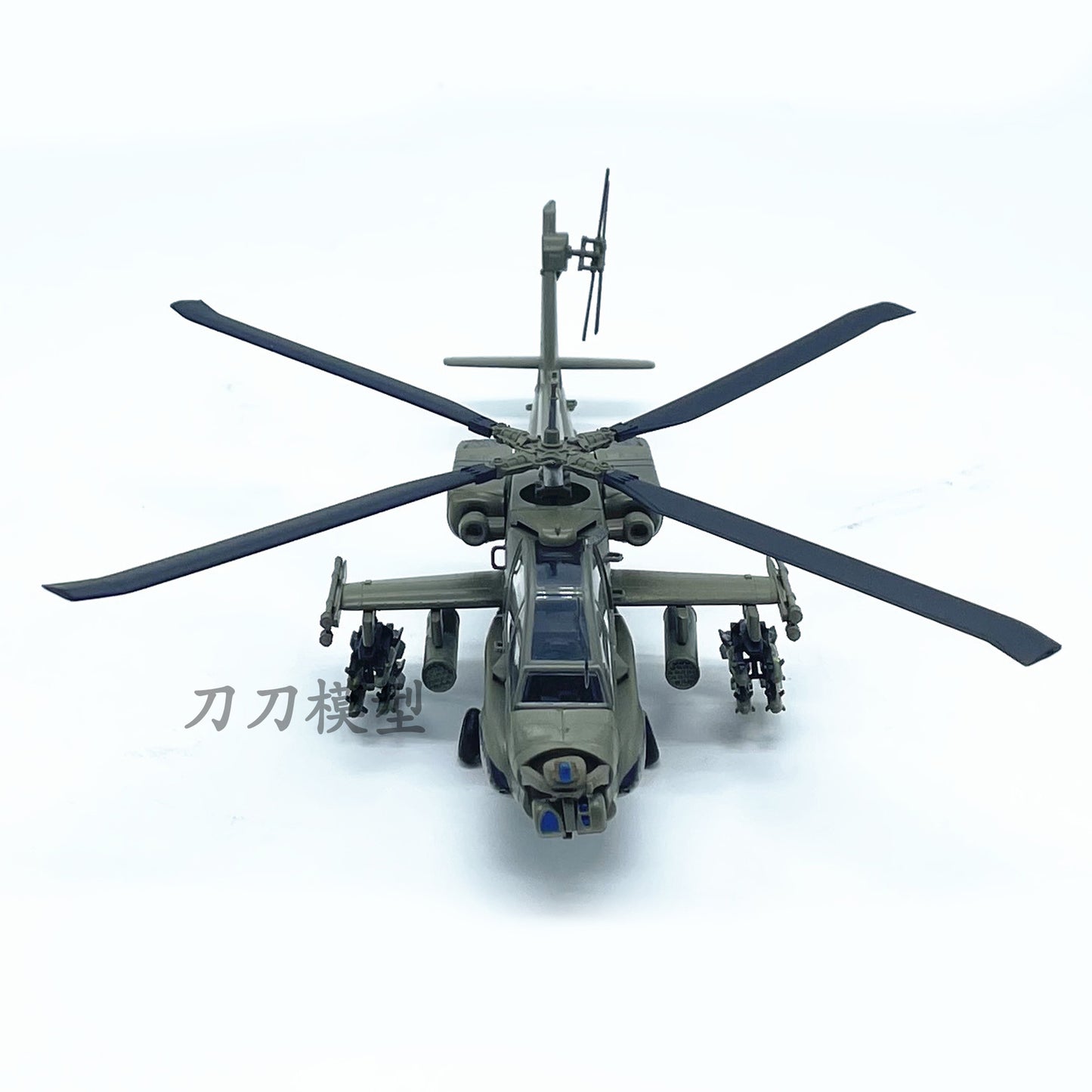 1: 72 American AH-64A Apache AH64 Armed helicopter Model aircraft
