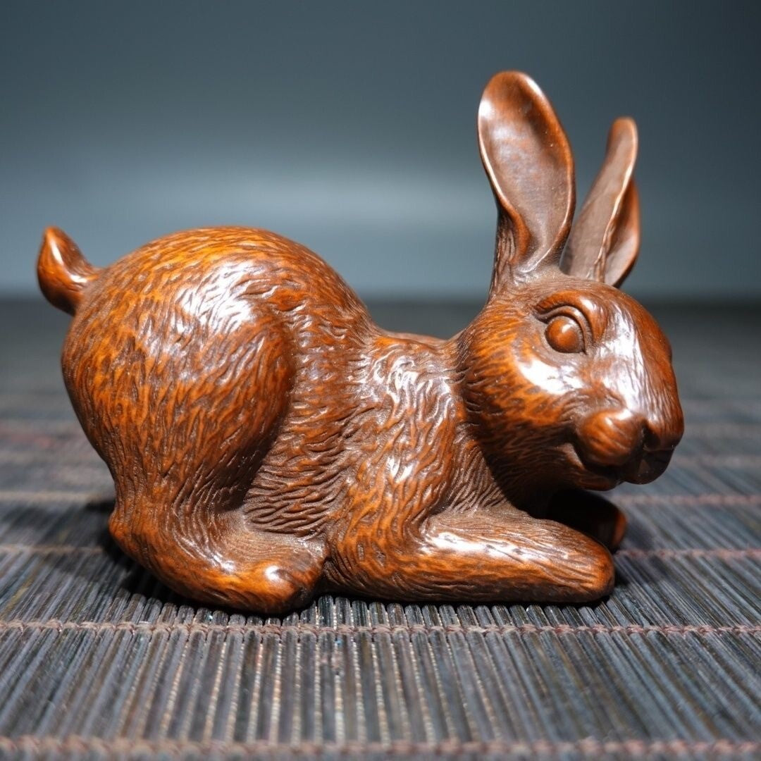 Old Artifacts Bunny Statue Finely Carved Boxwood Rabbit Ornaments Hare Statuette
