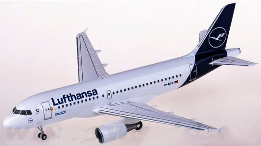 1:200 Hogan Lufthansa AIRBUS A319 Passenger Airplane ABS Plastic Aircraft Model