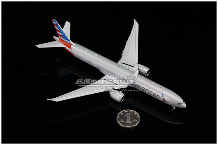 1:400 GeminiJets American Airlines B777-300ER Airplane Diecast Aircraft Model