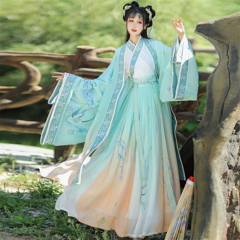 中国汉服加大码女式古代传统印花汉服仙女角色扮演-