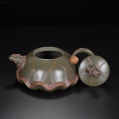 Chinese Yixing Zisha Clay Handmade Exquisite Teapot（荷叶青蛙 底款：蒋蓉）