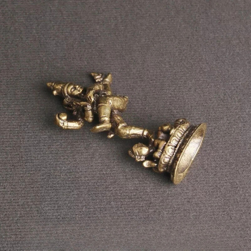 Brass Nepalese Four-Armed Buddha Statue Tibetan Buddhism Statue