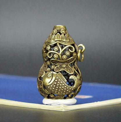 Chinese Pure Brass Gourd Flower Pattern Small Pendant