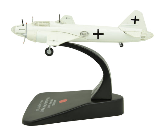 ATLAS 1:144 Mitsubishi G4M Metal Attack Plane Model WWII Japanese Navy White