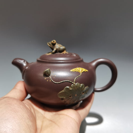 5.9" Chinese Yixing Zisha Pottery Old Purple Clay 280CC Frog Lotus Leaf Teapot