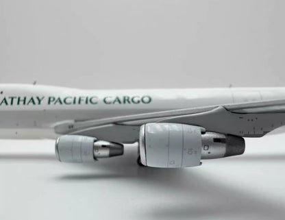 1:400 YY Wings CATHAY PACIFIC CARGO BOEING 747-400F Aircraft Diecast Plane Model