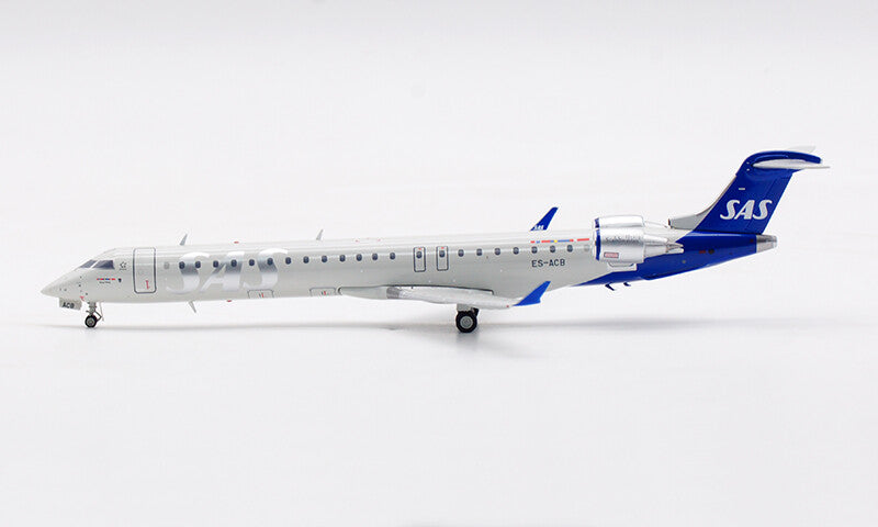 1:200 JC Wings SAS Scandinavian CRJ-900ER Passenger Plane Diecast Aircraft Model