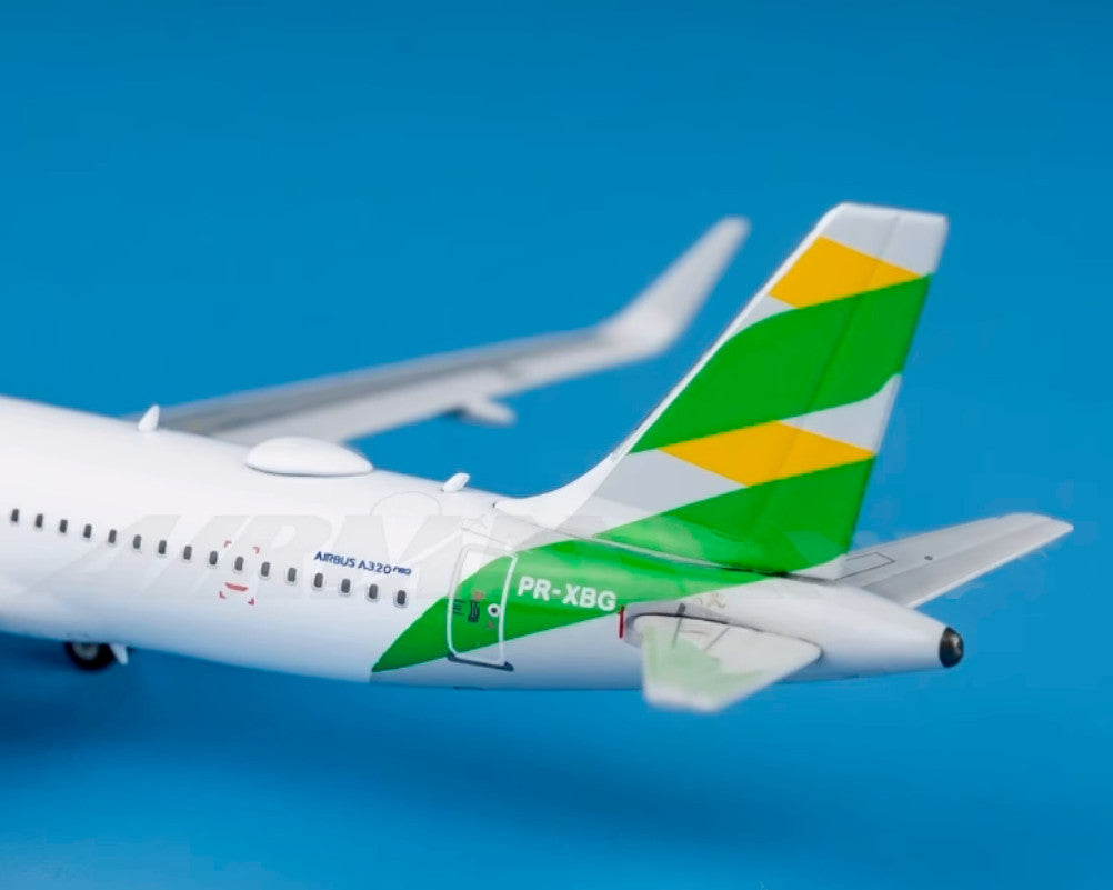 1:400 PhoenixLATAM AIRBUS A320neo Passenger Airplane Diecast Aircraft Model