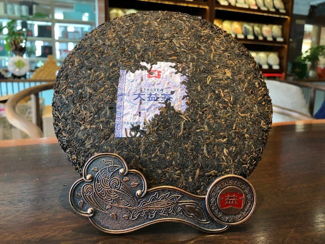 2017 TAETEA Dragon Pillar Yuan Cha Menghai Dayi Pu'er Tea Ripe Puerh Cake 357g
