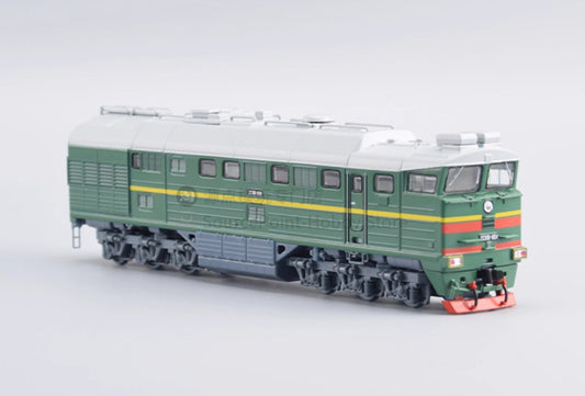 1:87 2TE116 Heavy Freight Train Diesel Locomotive ABS Plastic Freight Car Model