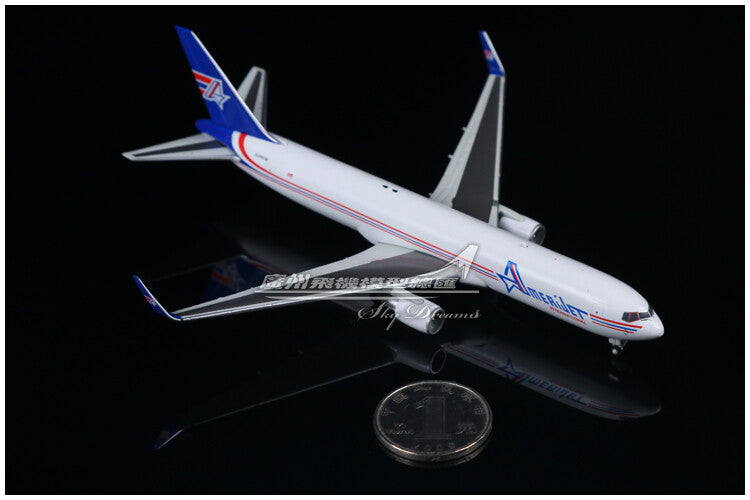 1:400 GeminiJets AMERIJET BOEING B767-300ER Airplane Diecast Aircraft Model
