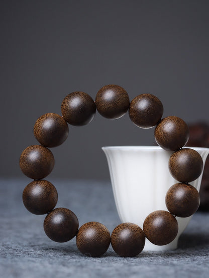 18mm Chinese Natural Eaglewood Handmade Exquisite Bracelets 31049