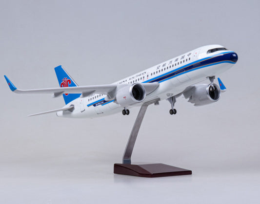 47CM 1:80 CHINA SOUTHERN AIRBUS A320neo Plane Landing Gear Resin Aircraft Model