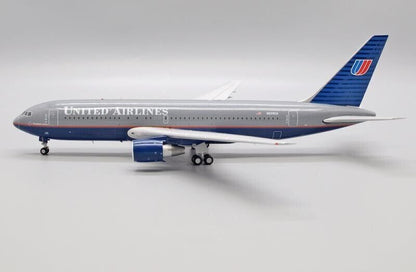 1:200 JC Wings UNITED AIRLINES BOEING 767-200ER Passenger Airplane Diecast Model