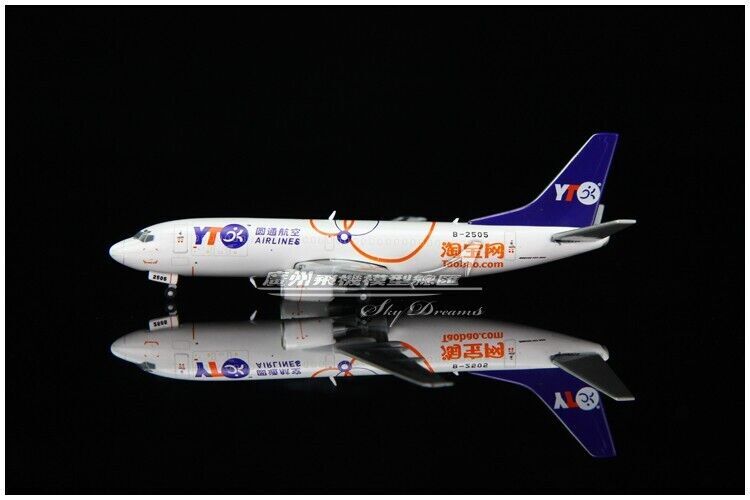 1:400 JC Wings YTO Airlines BOEING 737-300 Airplane Diecast Plane Aircraft Model