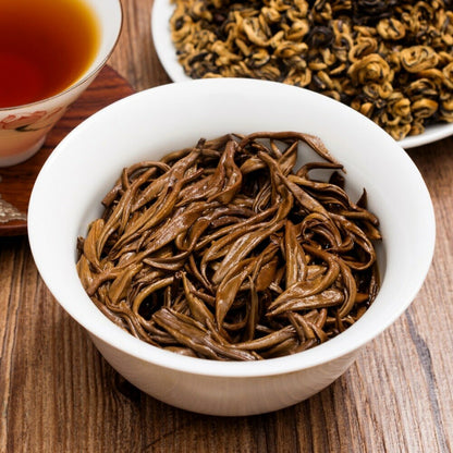 Nonpareil JingLuoYa Golden Bud Snail Dian Hong Dianhong Yunnan Black Tea