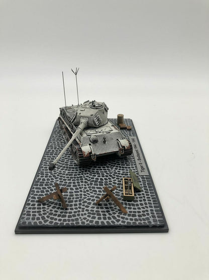 Hot Blood WWII German Tiger II -Budapest 1944-1945 1/72 DIECAST MODEL TANK
