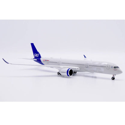 1:400 JC Wings SAS Airbus A350-900XWB Passenger Airplane Diecast Aircraft Model