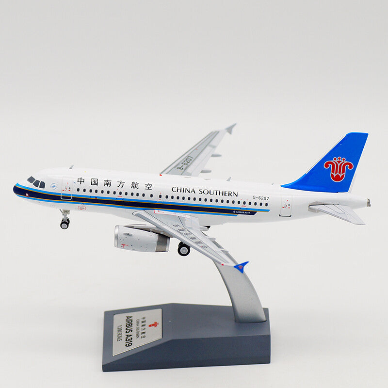 Inflight CHINA SOUTHERN AIRLINES AIRBUS A319 B-6207 1/200 diecast model aircraft