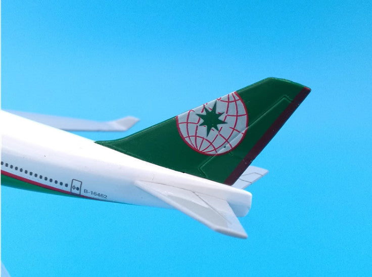 16cm EVA AIR BOEING 747-400 Passenger Airplane Aeroplane Diecast Aircraft Model