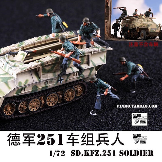 1/72 German Car Mounted Soldier 5 Soldier Model