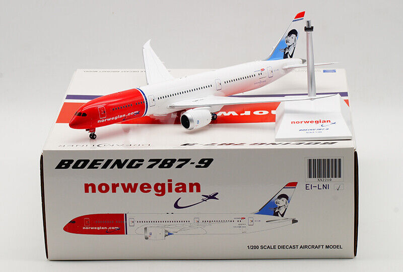 1:200 32CM JC WINGS Norwegian BOEING 787-9 Passenger Airplane Diecast Model