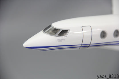 1/70 Gulfstream G650ER LED Light Painted Private Jet Model with Landing Gear