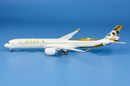 1:400 GeminiJets ETIHAD AIRBUS A350-1000 Passenger Plane Diecast Aircraft Model