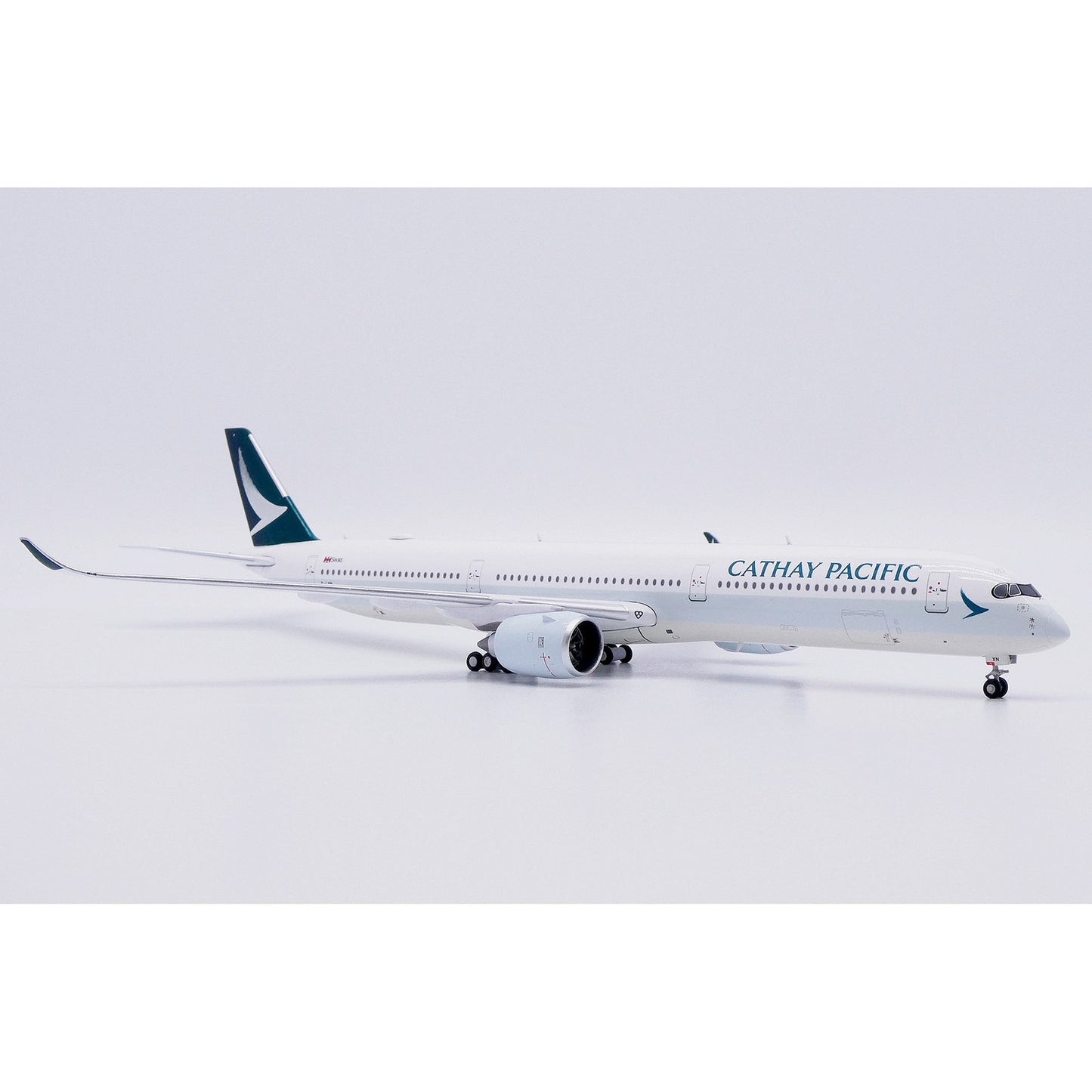 1:400 JC Wings Cathay Pacific Airbus A350-1000XWB Plane Diecast Aircraft Model