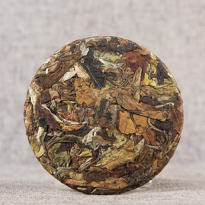 100g 2021 Yunnan High Mountain Ancient Tree White Tea Honey Fragrance Tea Cake