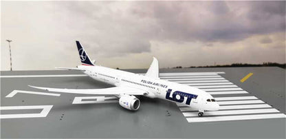 JC Wings Polish Airlines LOT For Boeing B787-9 SP-LSA Flaps Down 1/400 Model