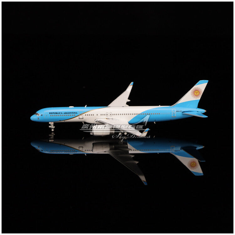 1:400 JC Wings FAA BOEING 757-200 Passenger Airplane Diecast Aircraft Model