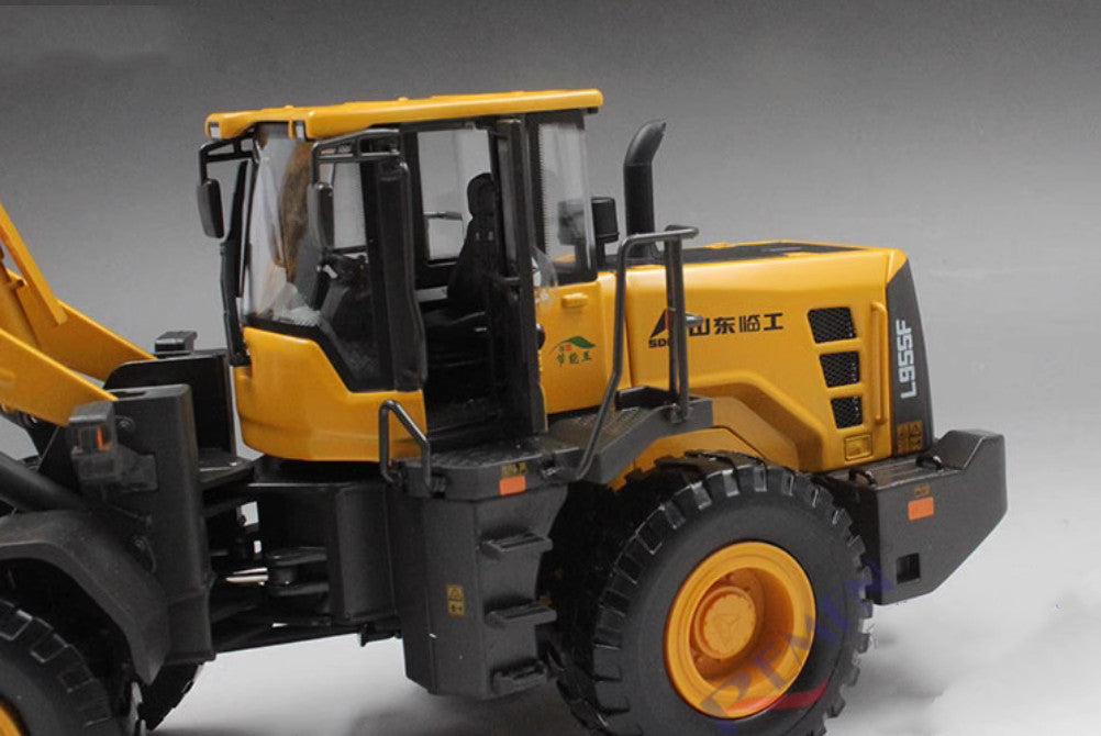 1:35 SDLG L955F Forklift Tractor Shovel Construction Vehicle Diecast Model