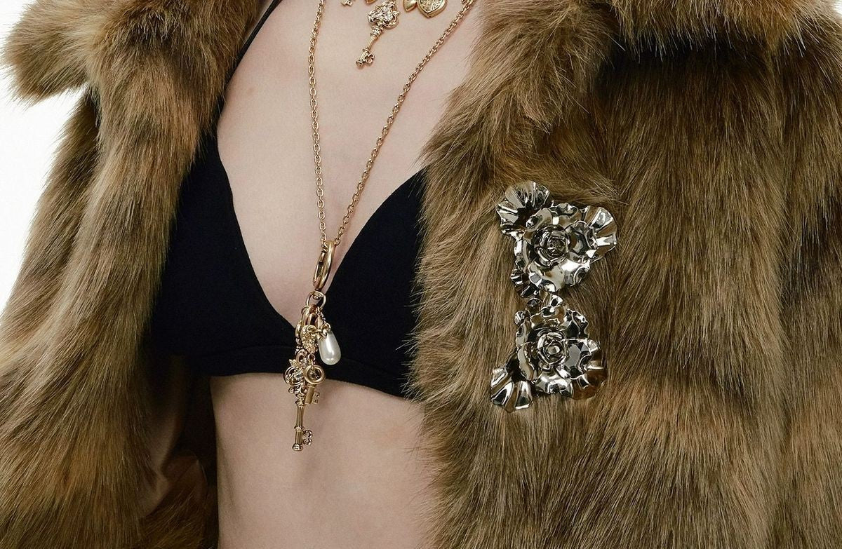 Vintage Gold Key Pendant Layered Chain Necklace