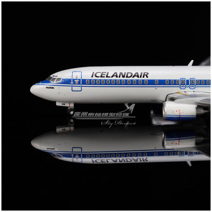 1:400 JC Wings ICELANDAIR Boeing 737-400 Passenger Plane Diecast Aircraft Model