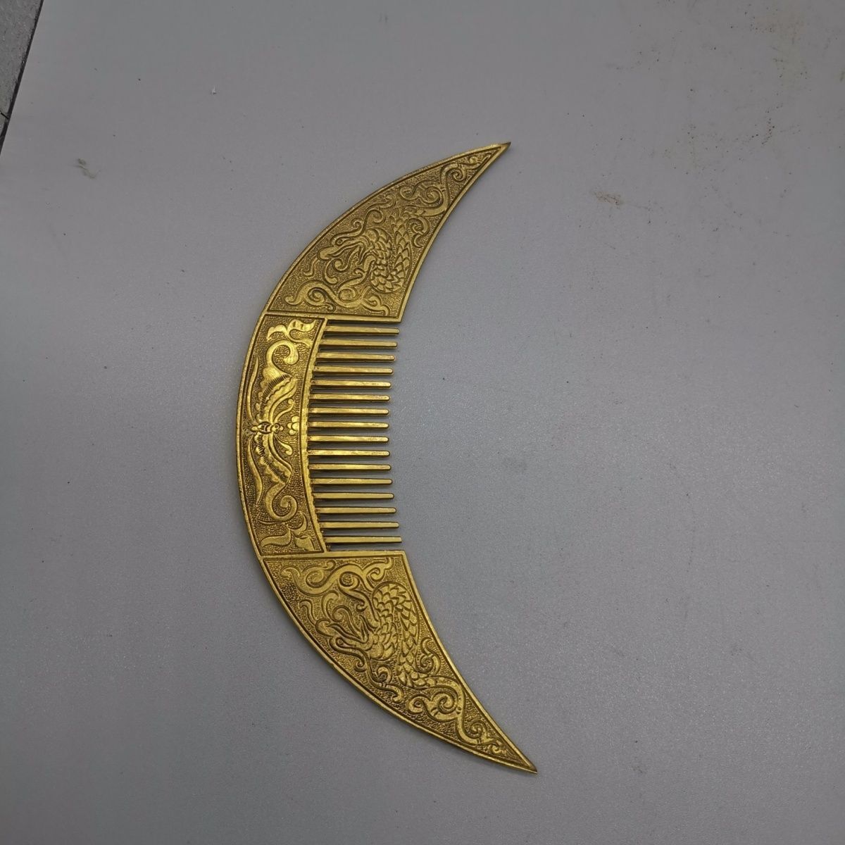 Vintage Brass Dragon Comb Crescent Shape Double Dragon Chinese Hair Tool Prop