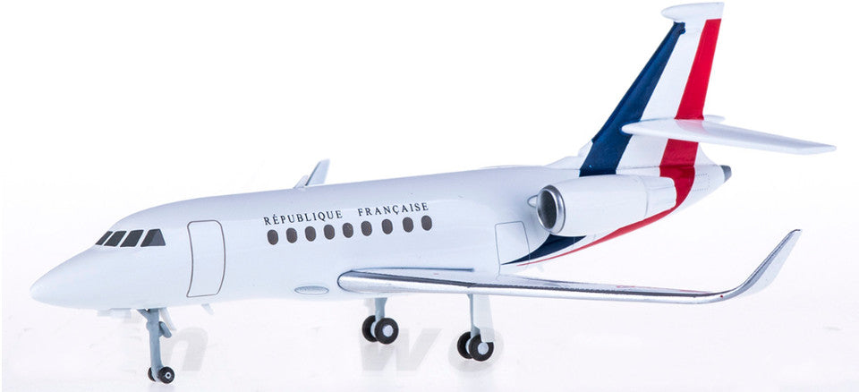 1:200 HOGAN France Air Force Dassault Falcon 2000 Passenger Plane Diecast Model